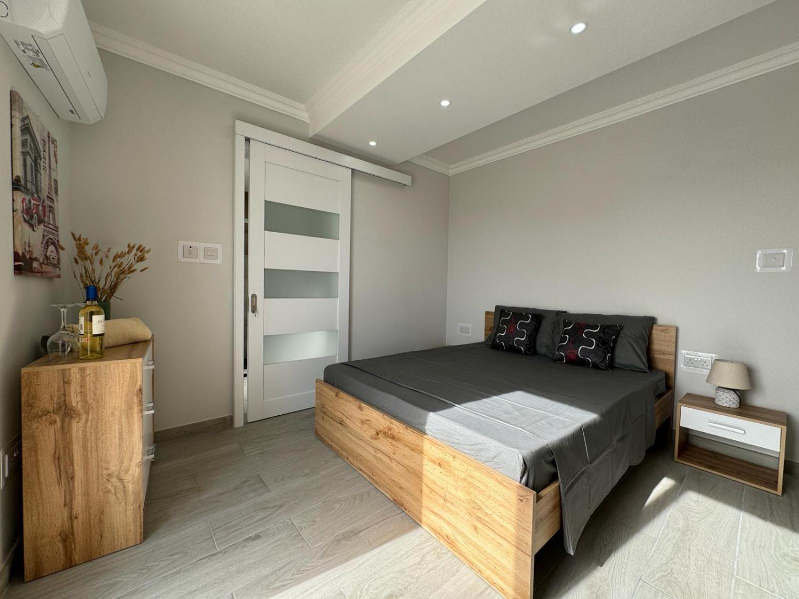 Luxury & Modern Two Bedroom Marsaskala Apartment Kültér fotó