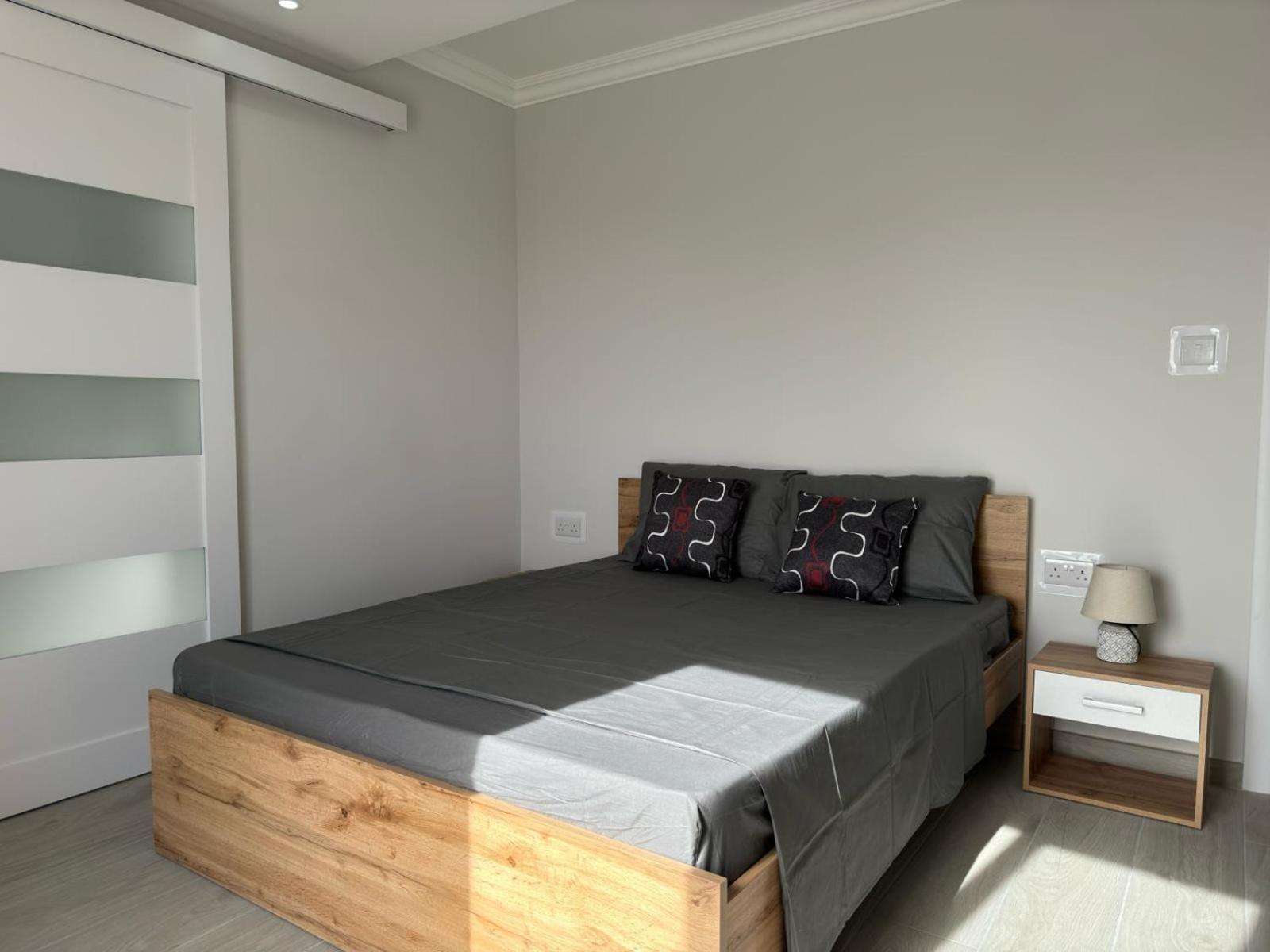 Luxury & Modern Two Bedroom Marsaskala Apartment Kültér fotó